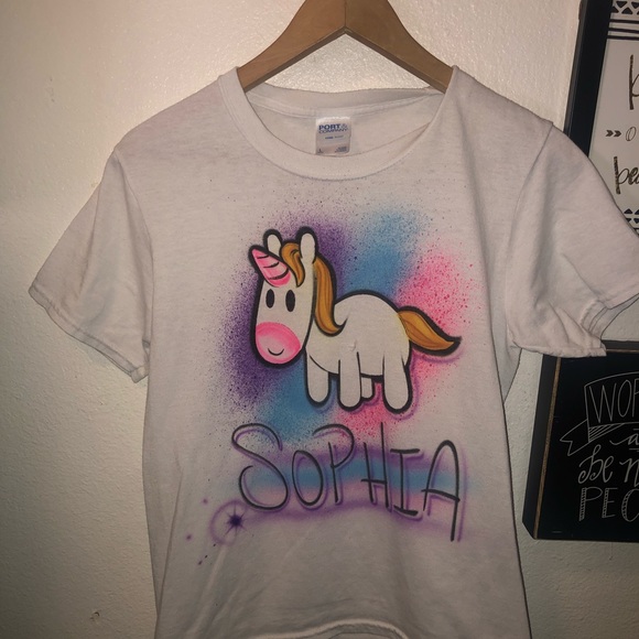 Port and Company Other - Girls large Airbrushed shirt